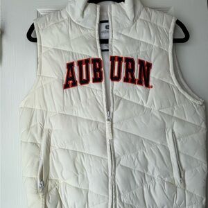 Auburn White Quilted Vest